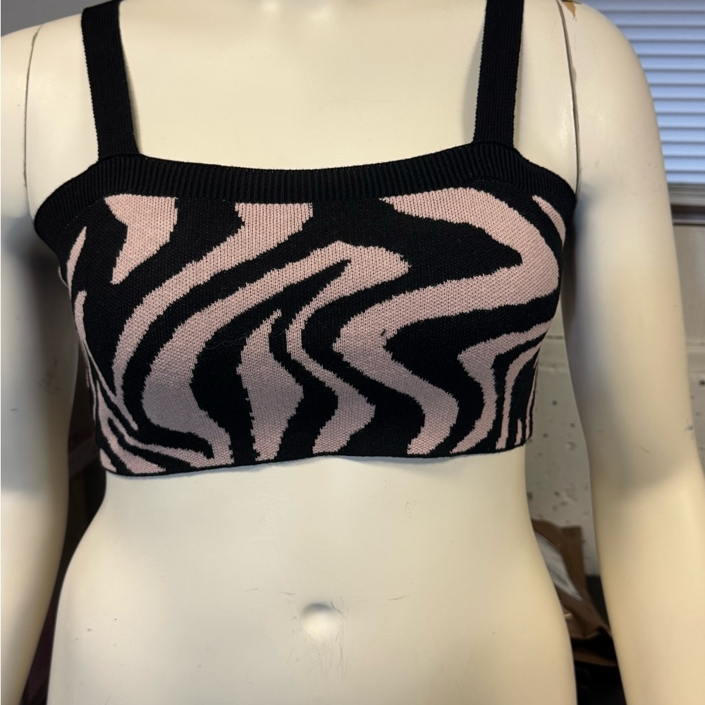 Zebra Knit Crop Top M NWT Black Blush Pink 100% Cotton Tank 525 America - Picture 2 of 7
